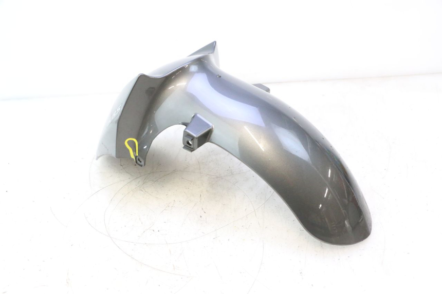 photo de GARDE BOUE AVANT PEUGEOT SATELIS 125 (2013 - 2018) - Zoom composants