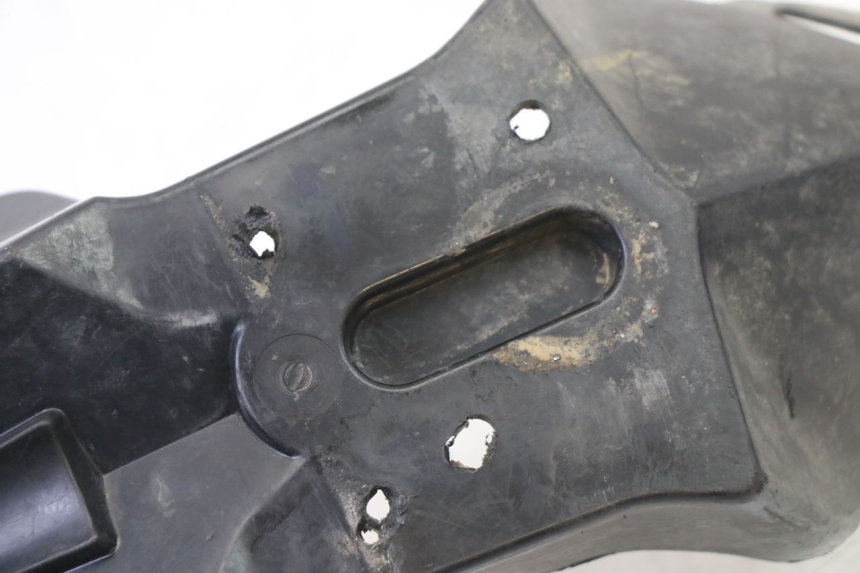 photo de GARDE BOUE AVANT GILERA SMT SUPERMOTARD 50 (2009 - 2017) - Autre angle de vue