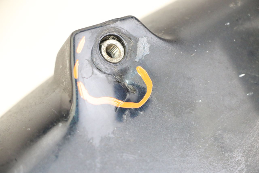 photo de GARDE BOUE AVANT HONDA ST PAN EUROPEAN 1300 (2002 - 2013) - Détail de la pièce