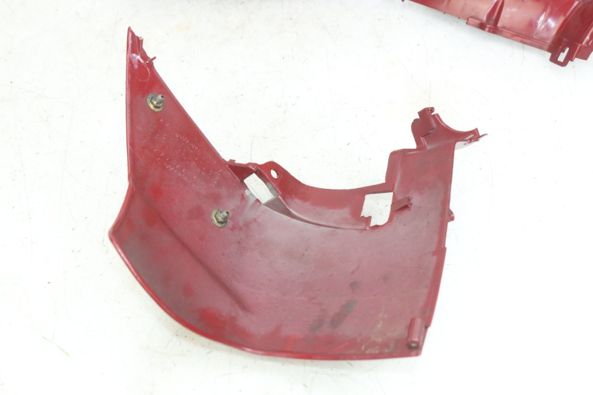 photo de GARDE BOUE AVANT PEUGEOT SV 125 (1991 - 1994) - Vue rapprochée