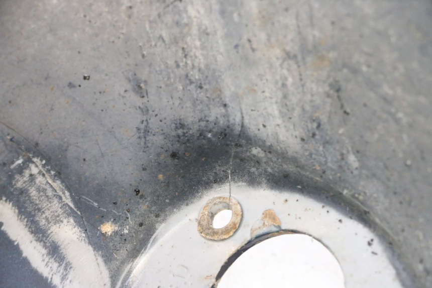 photo de GARDE BOUE AVANT PIAGGIO VESPA LX 2T 50 (2005 - 2013) - Autre angle de vue