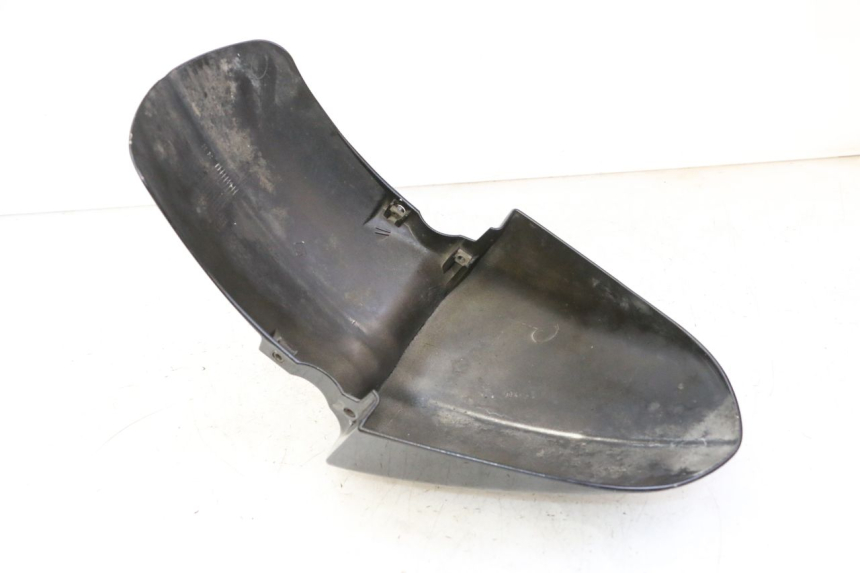 photo de GARDE BOUE AVANT PEUGEOT VIVACITY NEW 4T 50 (2008 - 2017) - Détail de la pièce