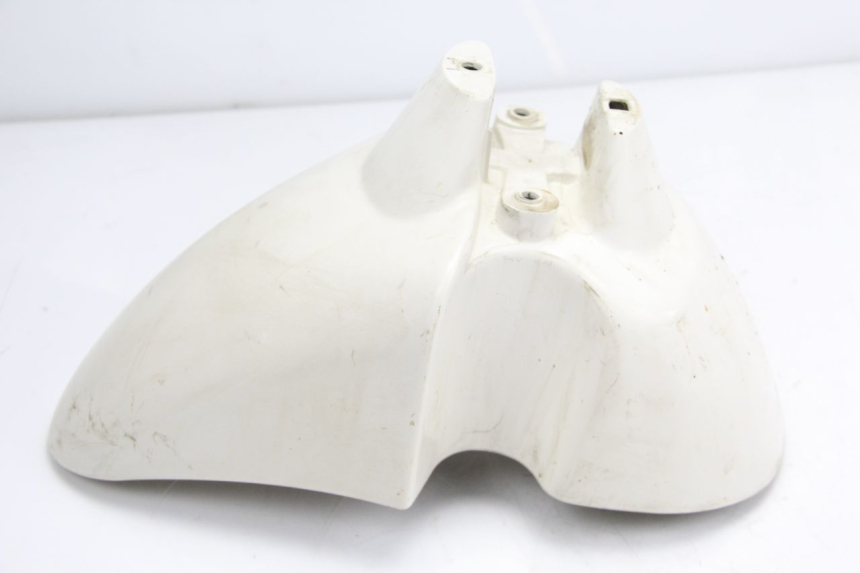 photo de GARDE BOUE AVANT PEUGEOT VIVACITY 100 (1999 - 2008) - Points de fixation