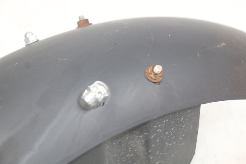 photo de GARDE BOUE AVANT DAELIM VL DAYSTAR 125 (2000 - 2011) - Autre angle de vue