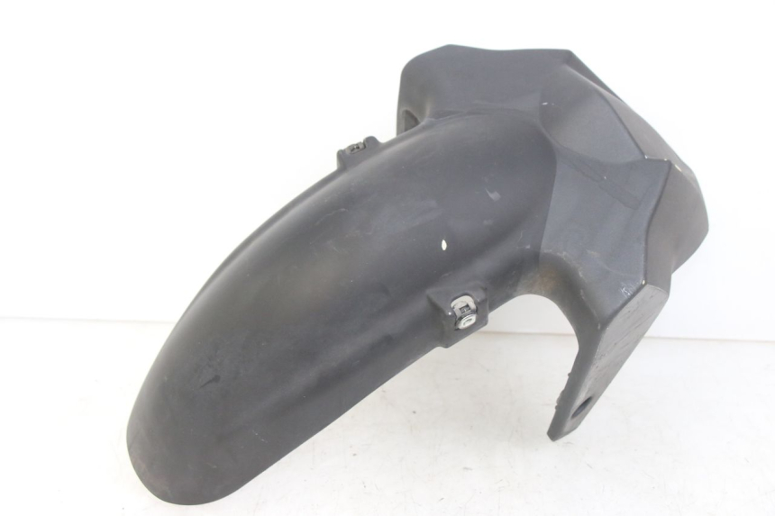 photo de GARDE BOUE AVANT KYMCO X-CITING XCITING 400 (2014 - 2018) - Gros plan technique