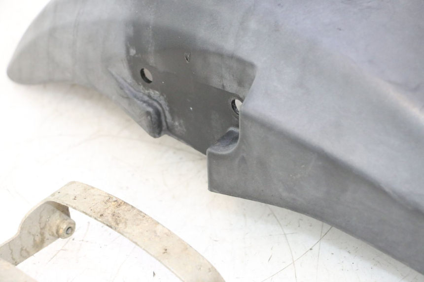 photo de GARDE BOUE AVANT HONDA XLV VARADERO 125 (2007 - 2012) - Points de fixation