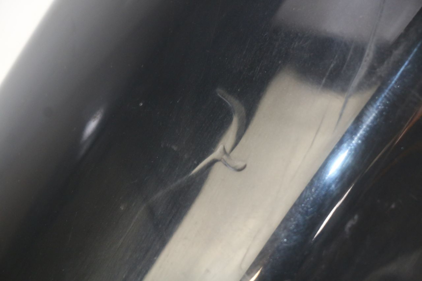 photo de GARDE BOUE AVANT YAMAHA XMAX X-MAX 125 (2006 - 2009) - Points de fixation