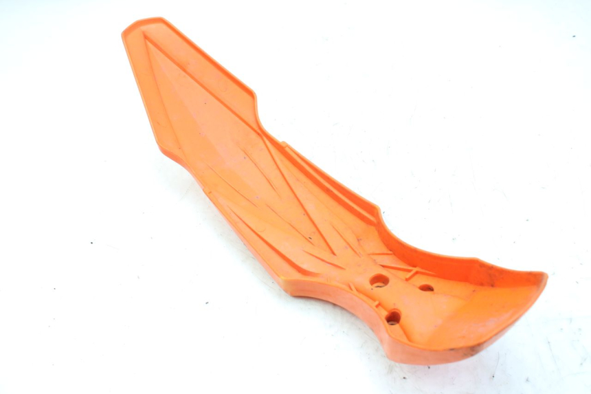 photo de GARDE BOUE AVANT ZHEJIANG XMOTOS XB-81 50 - Détail de la pièce