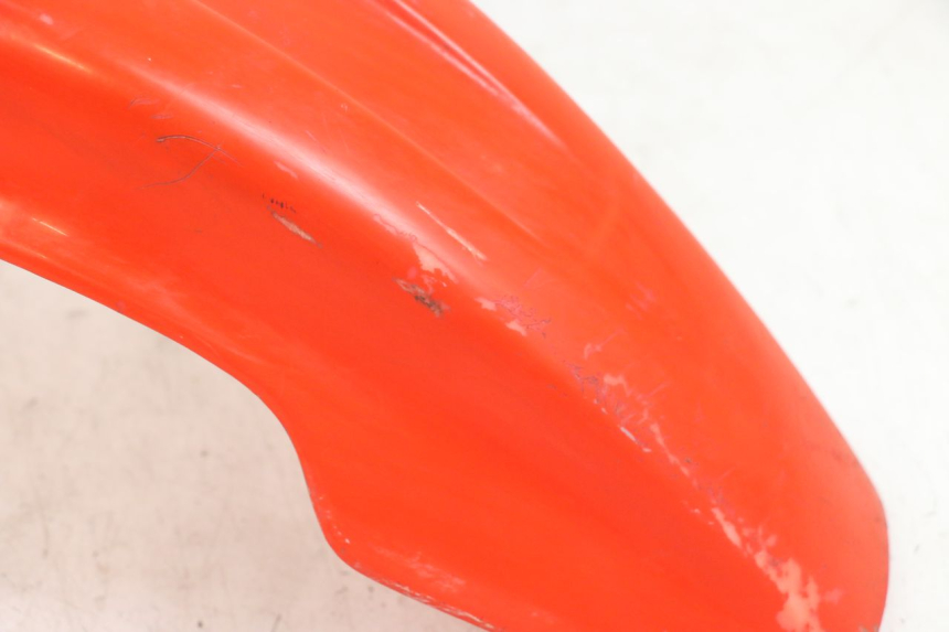 photo de GARDE BOUE AVANT PEUGEOT XP6 50 (1997 - 2003) - Autre angle de vue