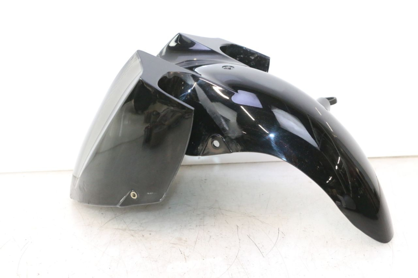 photo de GARDE BOUE AVANT YAMAHA YP MAJESTY 125 (2002 - 2006) - Détail de la pièce