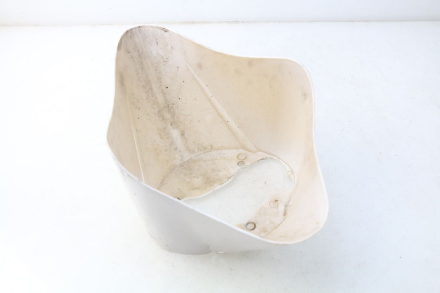 photo de GARDE BOUE AVANT PIAGGIO ZIP 2T 50 (2009 - 2019) - Détail de la pièce