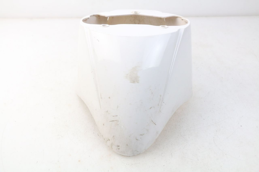 photo de GARDE BOUE AVANT PIAGGIO ZIP 2T 50 (2009 - 2019) - Gros plan technique