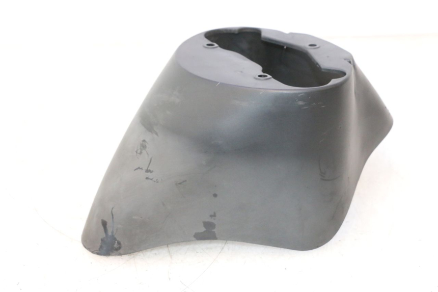 photo de GARDE BOUE AVANT PIAGGIO ZIP IGET 4T 50 (2021 - 2023) - Points de fixation
