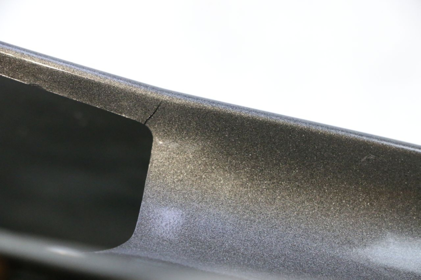 photo de GARDE BOUE AVANT KAWASAKI ZZR 600 (1995 - 2004) - Vue rapprochée