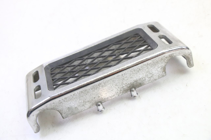 photo de Radiator grille HYOSUNG GV AQUILA 125 (2000 - 2009) - Autre angle de vue