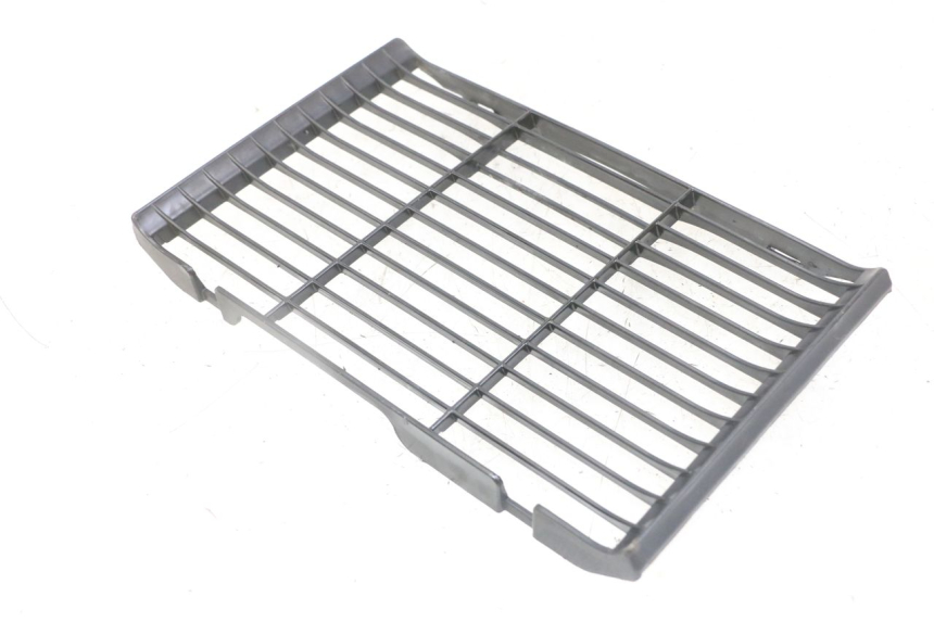 photo de GRILLE RADIATEUR HONDA CBF 500 (2004 - 2007) - Zoom état d’usage