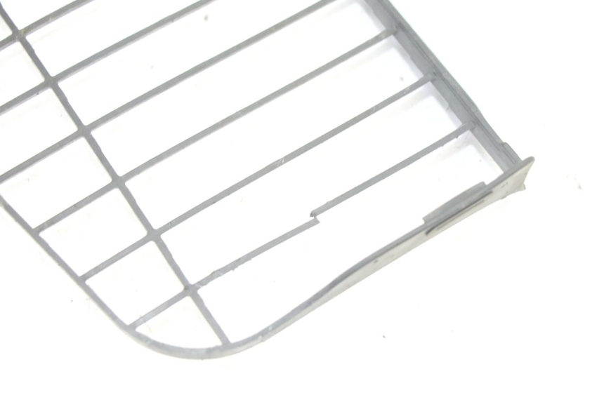 photo de GRILLE RADIATEUR HONDA CBR RR FIREBLADE 900 (1992 - 1994) - Autre angle de vue
