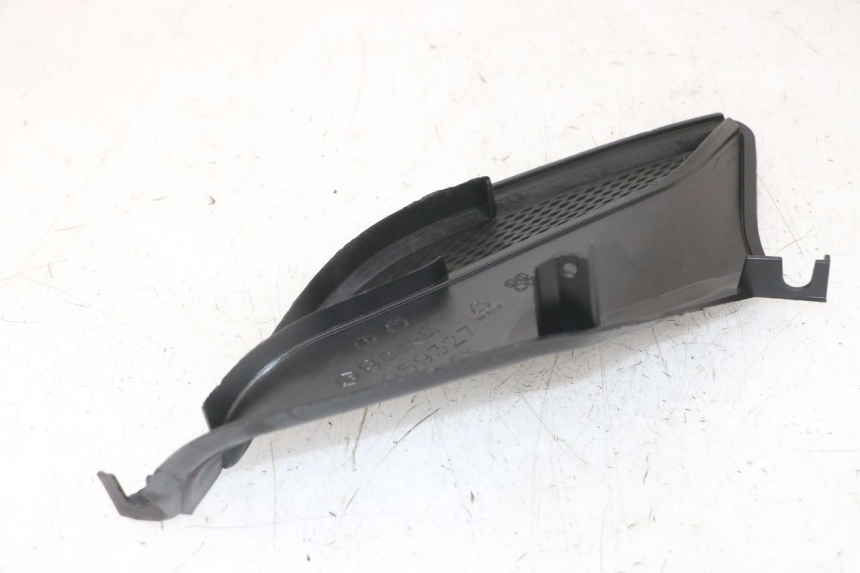 photo de GRILLE RADIATEUR GAUCHE PIAGGIO NRG POWER PUREJET 50 (2018 - 2021) - Zoom état d’usage