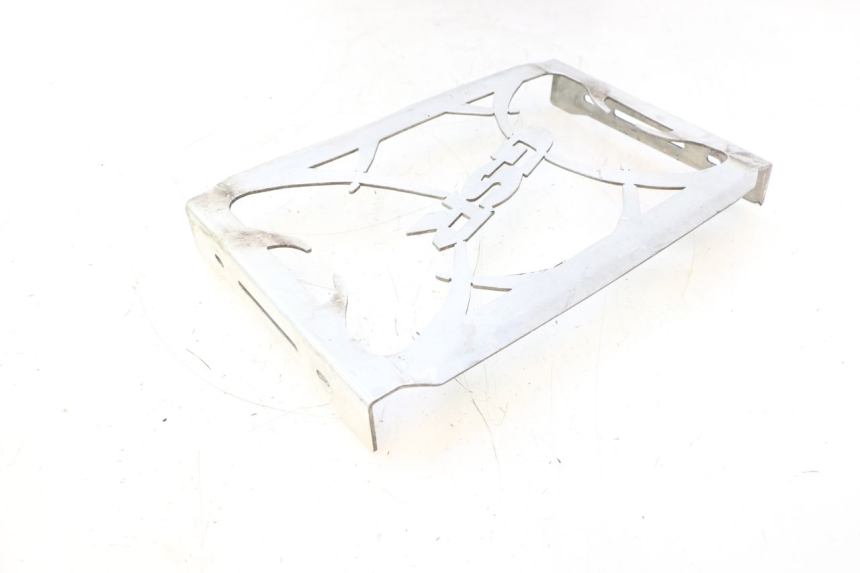 photo de GRILLE RADIATEUR SUZUKI GSR 600 (2005 - 2012) - Zoom composants