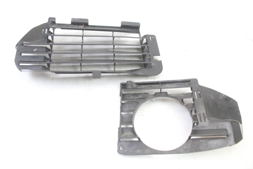 photo de GRILLE RADIATEUR HONDA MTX TC02 125 (1987 - 1989) - Vue principale