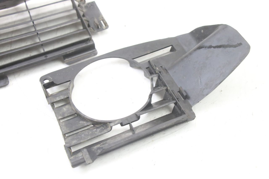 photo de GRILLE RADIATEUR HONDA MTX TC02 125 (1987 - 1989) - Vue d’ensemble