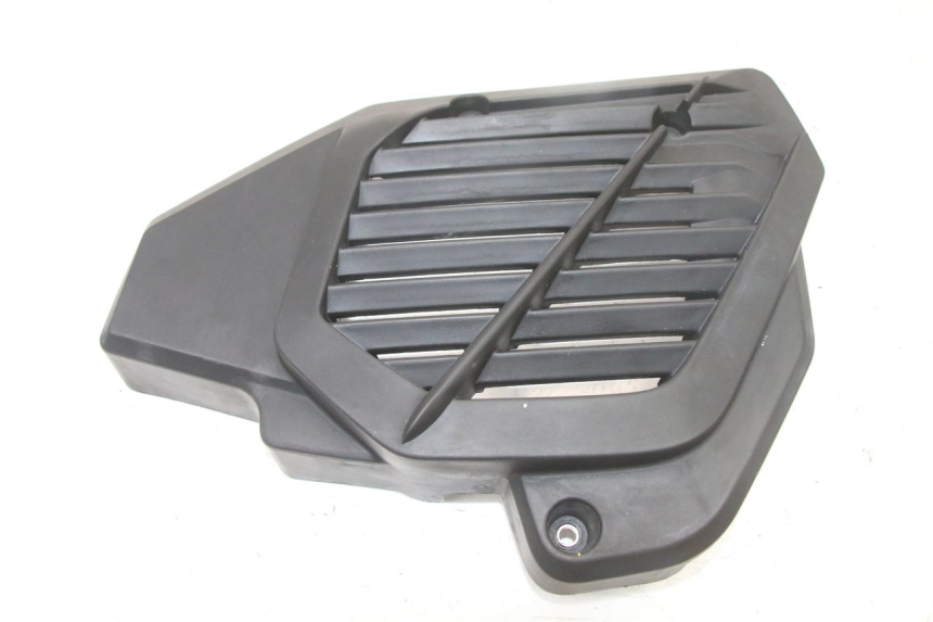 photo de GRILLE RADIATEUR HONDA PCX (JF57/JF64) 125 (2014 - 2018) - Détail de la pièce