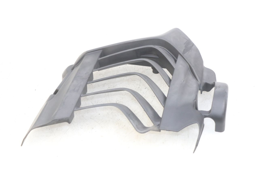 photo de GRILLE RADIATEUR YAMAHA HW XENTER 125 (2011 - 2017) - Zoom état d’usage