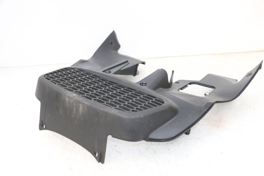 photo de GRILLE RADIATEUR PIAGGIO MP3 HPE 300 (2019 - 2026) - Pièce contrôlée