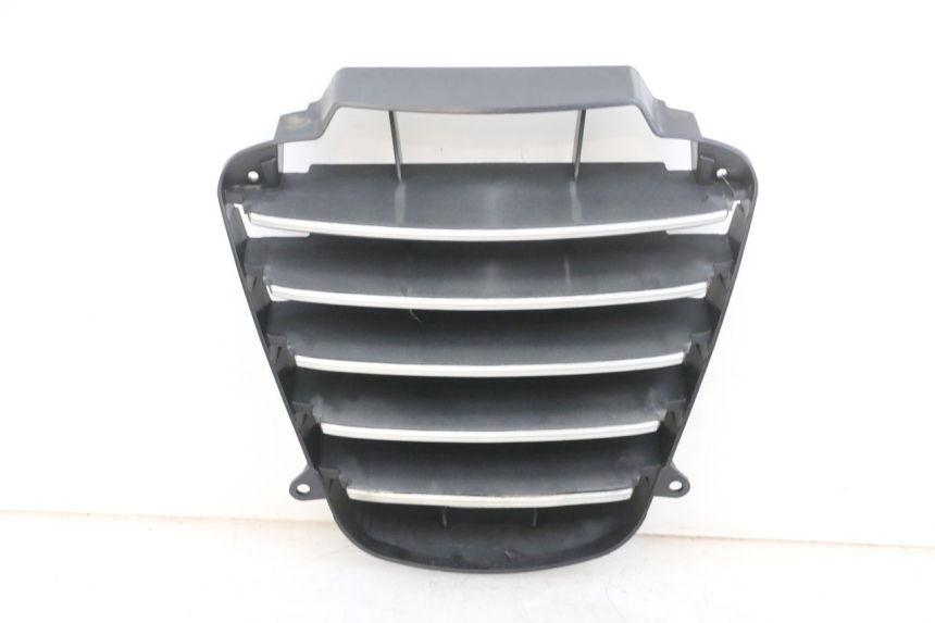photo de GRILLE RADIATEUR PIAGGIO MP3 LT 400 (2007 - 2012) - Détail de la pièce