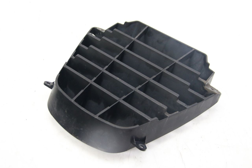 photo de GRILLE RADIATEUR PIAGGIO MP3 125 (2006 - 2014) - État de surface