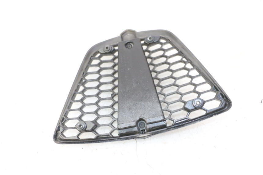 photo de GRILLE RADIATEUR PIAGGIO MP3 500 (2011 - 2015) - Pièce contrôlée