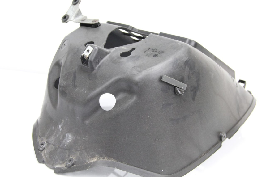 photo de GRILLE RADIATEUR GILERA NEXUS 125 (2009 - 2013) - Zoom état d’usage