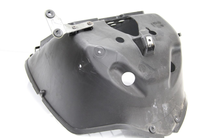 photo de GRILLE RADIATEUR GILERA NEXUS 125 (2009 - 2013) - Autre angle de vue