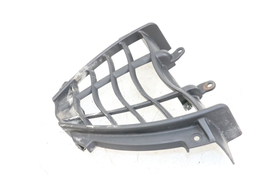 photo de GRILLE RADIATEUR MOTO GUZZI NORGE 8V GT 1200 (2011 - 2016) - Autre angle de vue