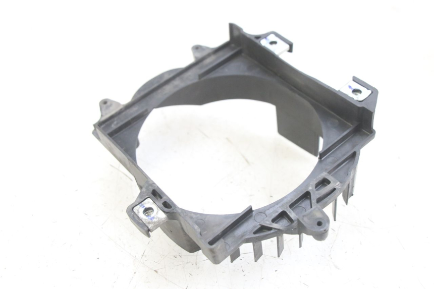 photo de GRILLE RADIATEUR HONDA PCX (JF47) 125 (2012 - 2013) - Vue principale