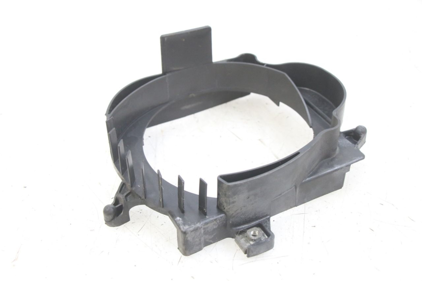 photo de GRILLE RADIATEUR HONDA PCX (JF47) 125 (2012 - 2013) - Zoom état d’usage