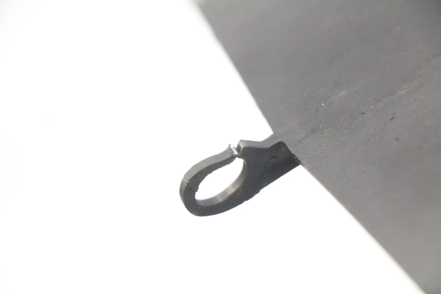 photo de GRILLE RADIATEUR PEUGEOT SATELIS COMPRESSOR K15 125 (2006 - 2009) - Détail de la pièce