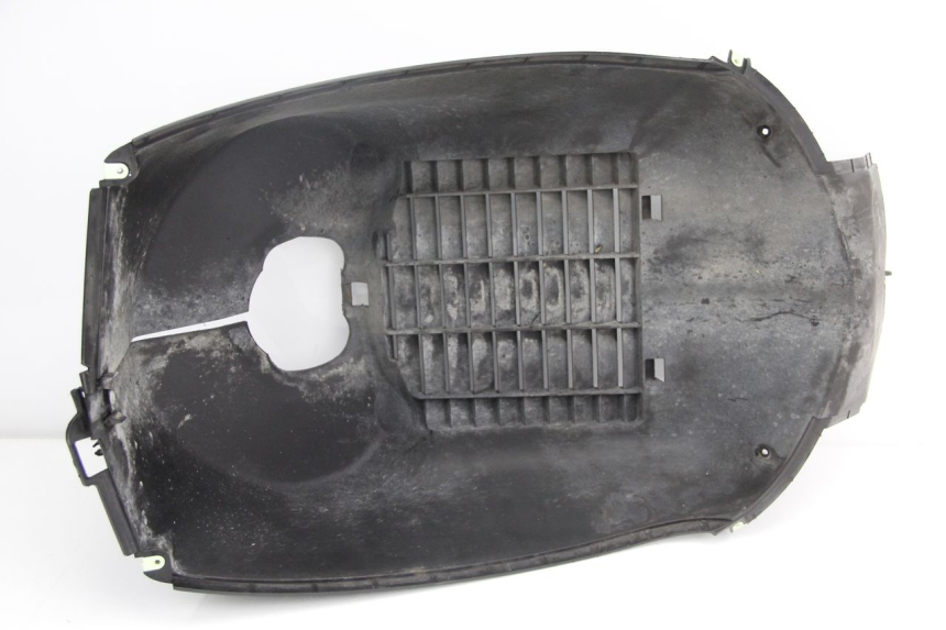 photo de GRILLE RADIATEUR PEUGEOT SATELIS 125 (2006 - 2009) - Vue principale