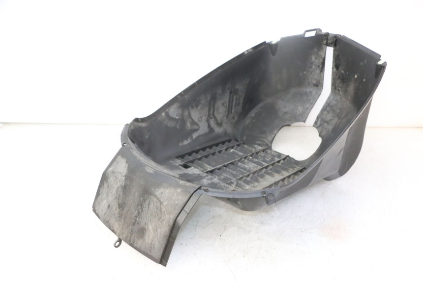 photo de GRILLE RADIATEUR PEUGEOT SATELIS 125 (2013 - 2018) - Pièce contrôlée