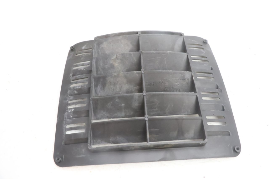 photo de GRILLE RADIATEUR APRILIA SCARABEO GT 125 (1999 - 2007) - Autre angle de vue