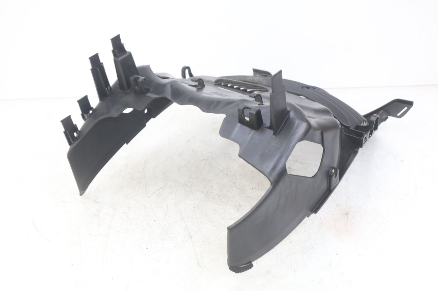 photo de GRILLE RADIATEUR MBK SKYCRUISER 125 (2010 - 2013) - Autre angle de vue