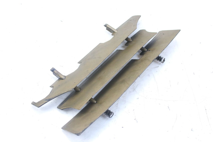 photo de GRILLE RADIATEUR SUZUKI SMX SUPERMOTARD 50 (1996 - 2001) - Détail de la pièce