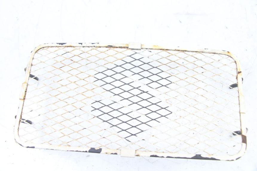photo de GRILLE RADIATEUR SUZUKI GSF S BANDIT 600 (2000 - 2004) - Détail de la pièce