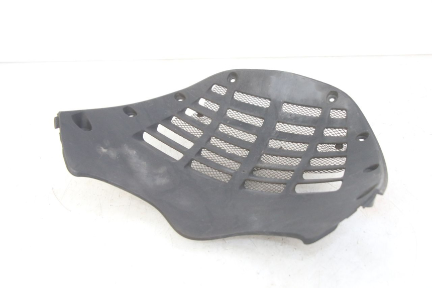 photo de GRILLE RADIATEUR KYMCO X-CITING XCITING 400 (2014 - 2018) - Gros plan technique