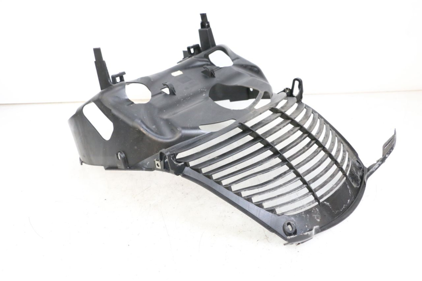 photo de GRILLE RADIATEUR YAMAHA X-MAX XMAX 125 (2010 - 2013) - Zoom état d’usage