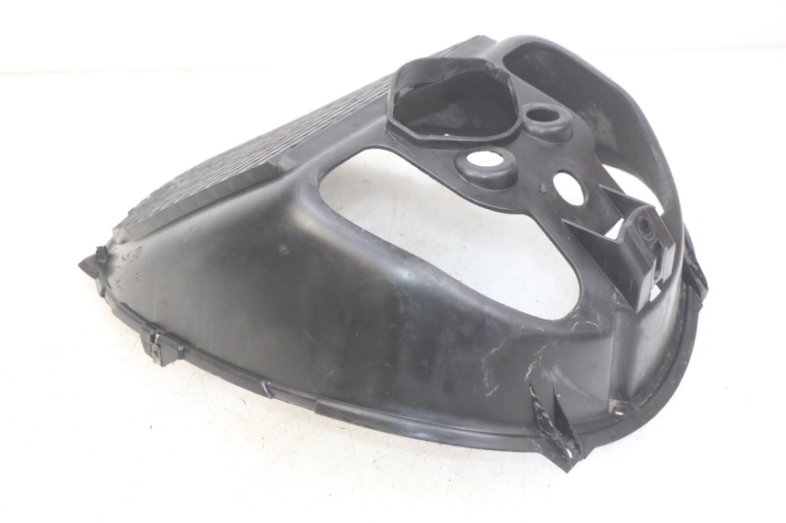 photo de GRILLE RADIATEUR PIAGGIO XEVO - X EVO 125 (2007 - 2017) - Zoom état d’usage