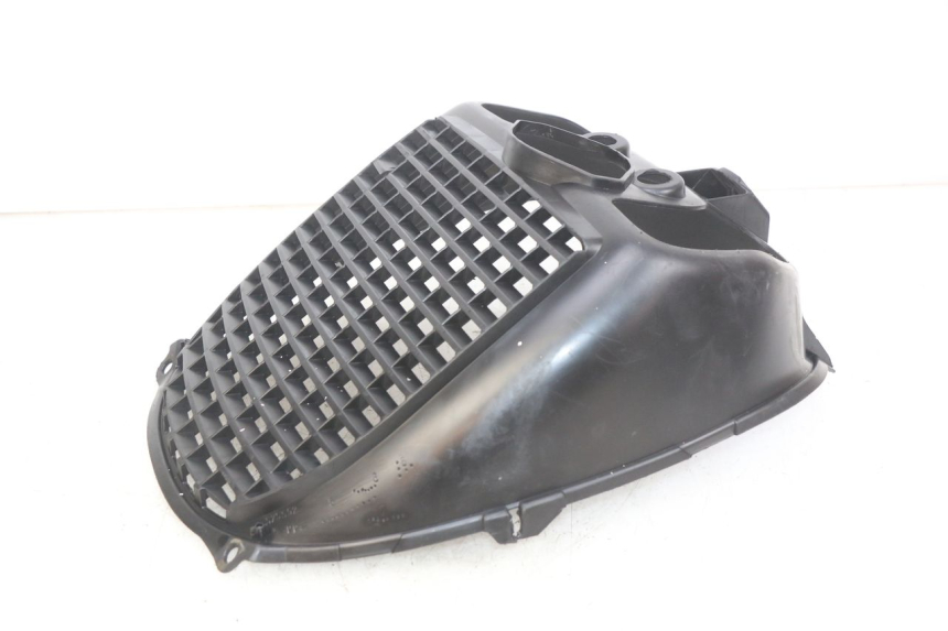 photo de GRILLE RADIATEUR PIAGGIO XEVO - X EVO 125 (2007 - 2017) - Détail de la pièce