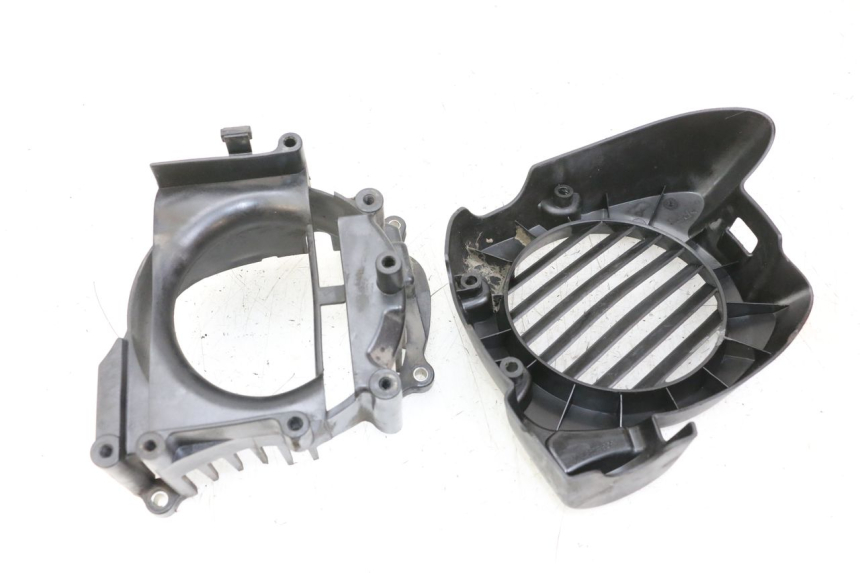 photo de GRILLE RADIATEUR YAMAHA NEOS NEO'S 4T 50 (2008 - 2016) - Zoom état d’usage