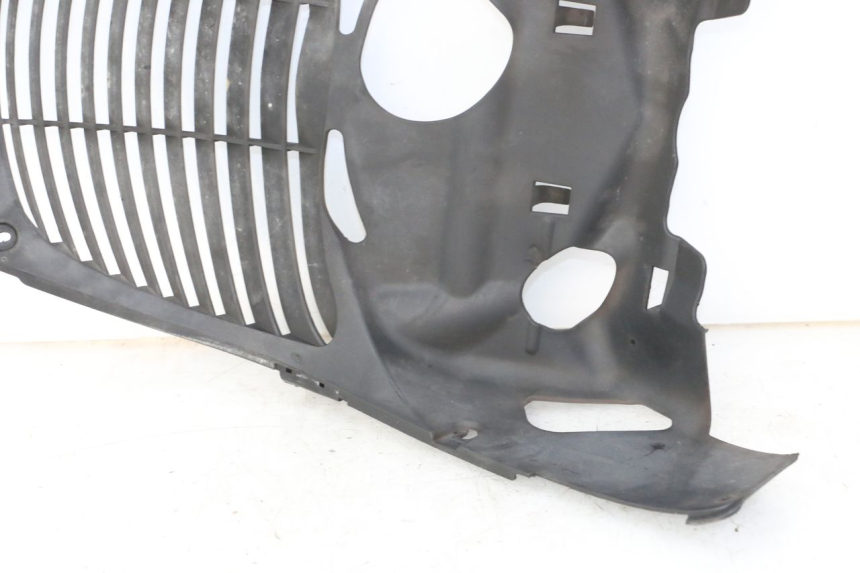 photo de GRILLE RADIATEUR YAMAHA X-MAX XMAX ABS 250 (2010 - 2014) - Vue produit