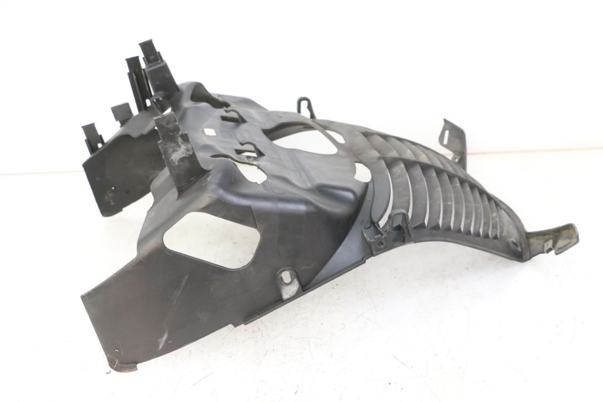 photo de GRILLE RADIATEUR YAMAHA X-MAX XMAX ABS 250 (2010 - 2014) - Vue d’ensemble